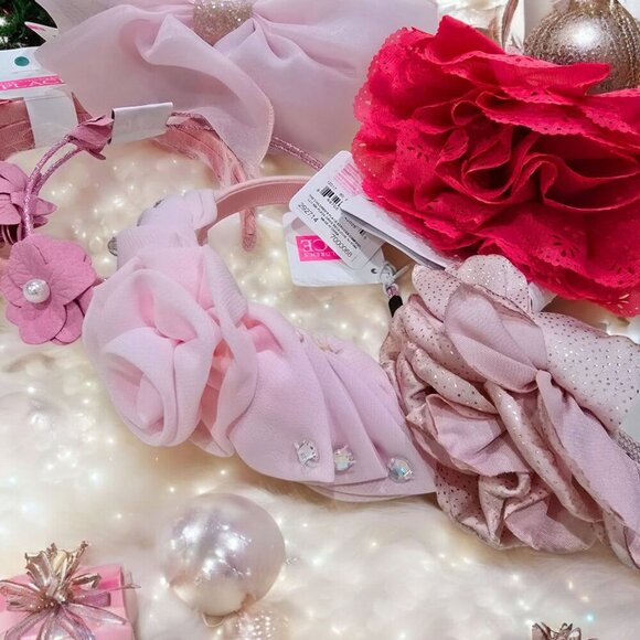 Lot of 17 ✦ Girl’s Headbands ✦ Floral, Glitter, Festive Variety NWT - Picture 5 of 14